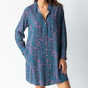 Natural Life Boho Georgia Blue Floral Long Sleeve Relaxed Shirt Dress Medium